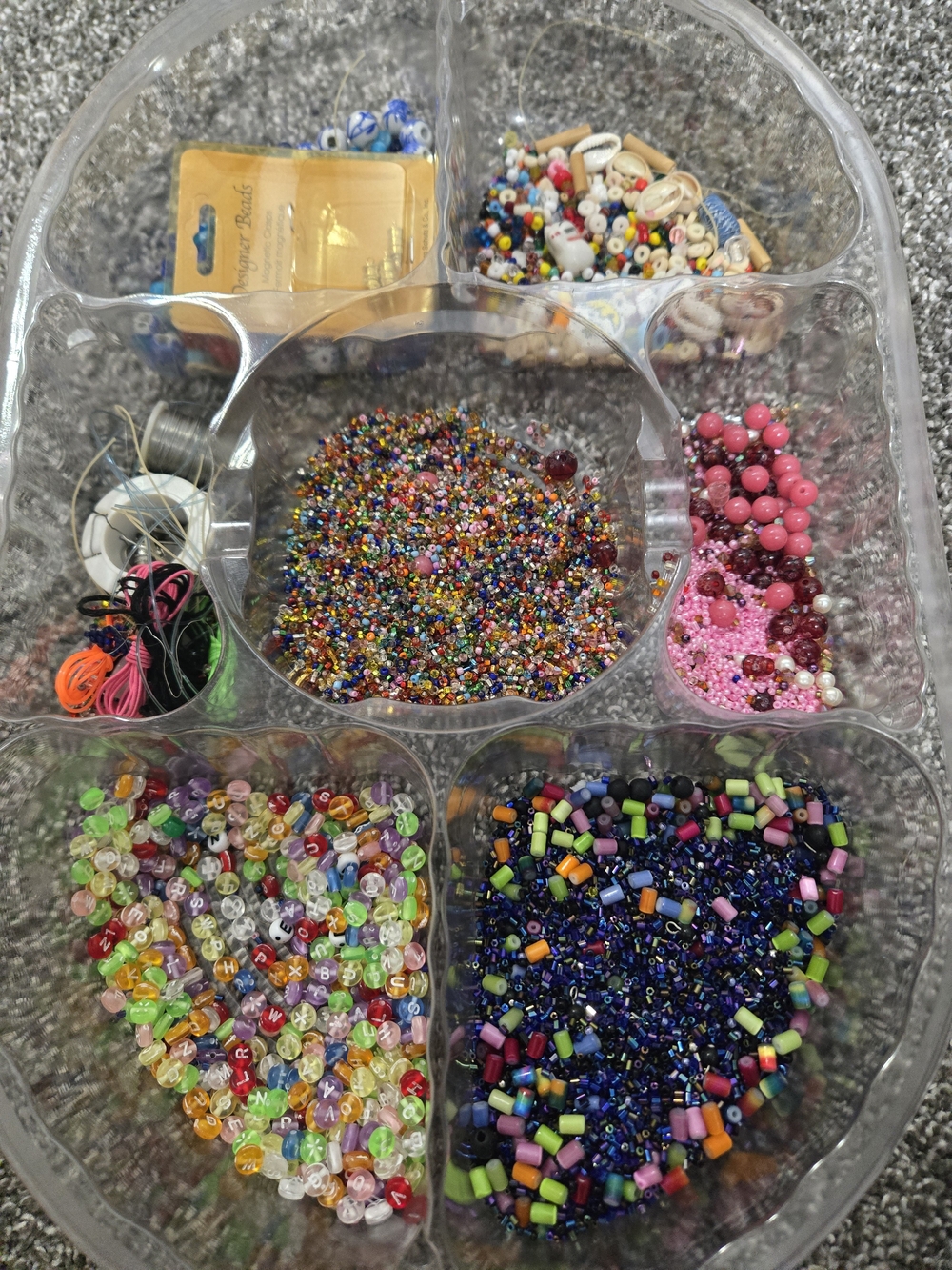 Assorted Colorful Seed Beads & Beading Supplies, Jewelery Kit